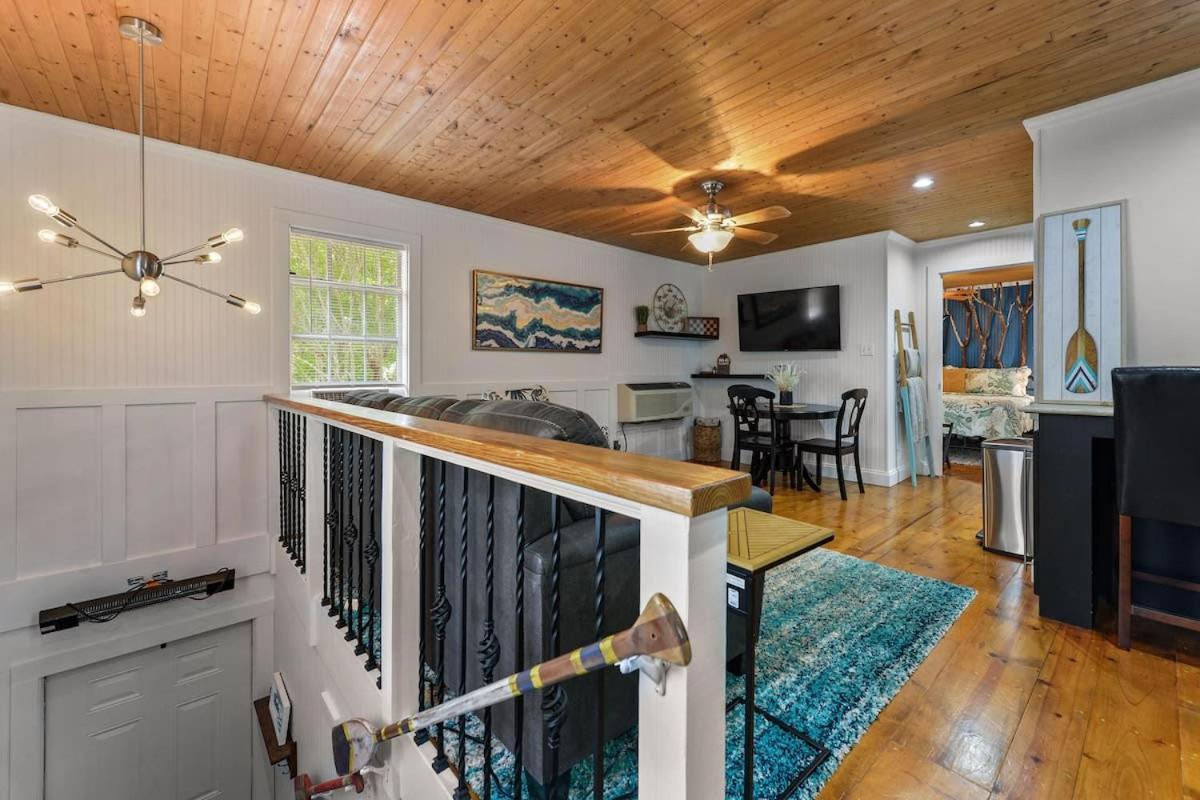 Bare Feet Bungalow -Close To Beach & Dog Friendly Gulfport Exterior photo